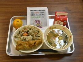 写真：給食