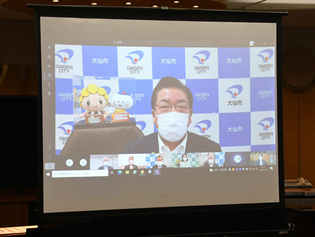 写真:大仙市長