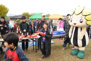 写真：見守るざまりん2