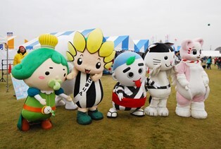 写真：世界キャラクターさみっと11