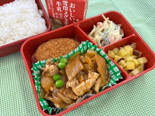 写真：4月16日(木曜日)学校給食