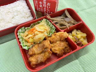 写真：4月20日(月曜日)学校給食
