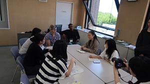 写真：英会話の様子2