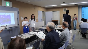 写真：座間パズル発表の様子4