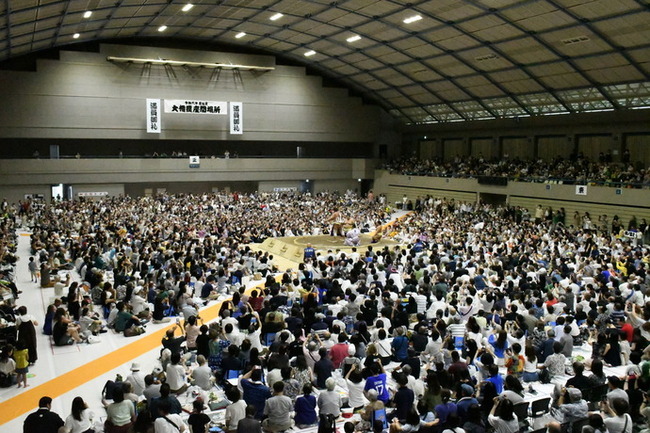 写真：大相撲座間場所の様子