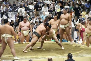 写真:公開稽古の様子