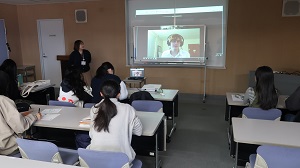 写真：英会話の様子2