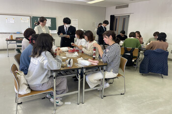 写真：職場体験の様子1