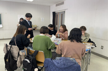 写真：職場体験の様子3