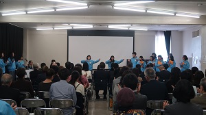 写真：特技披露の様子1