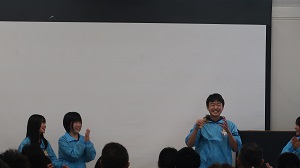 写真：特技披露の様子2