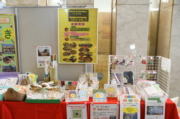 写真：展示・販売会の様子7