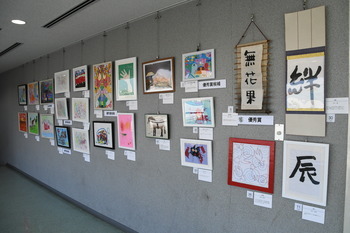 写真：ユニバーサルアート展の様子3