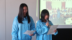 写真：学校報告会準備の様子4