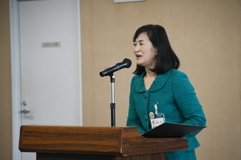 写真：挨拶を述べる市長
