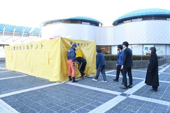 写真：煙避難体験
