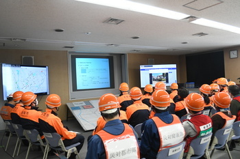 写真：災害対策本部訓練の様子5