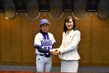 写真：ますだりむさんと市長1