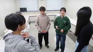 異文化体験ゲームの様子2