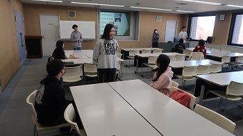 写真：英会話の様子1